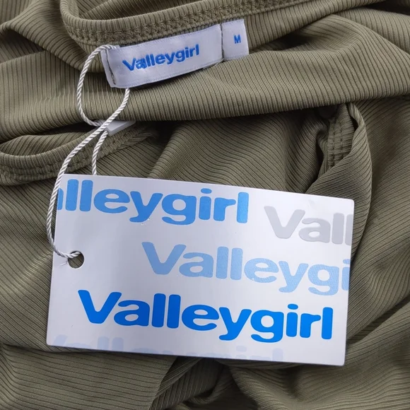 Valleygirl Top Size Med Khaki Green Short Sleeve Crop Ribbed Button Tie-up NEW - Picture 12 of 14